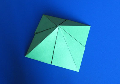 Dissezione del cubo in 3 piramidi