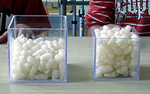 Cubo di vetro sintetico