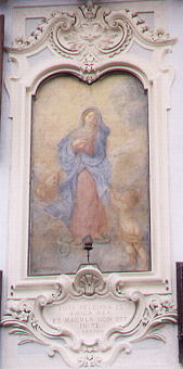 Madonna in Piazza della Rotonda