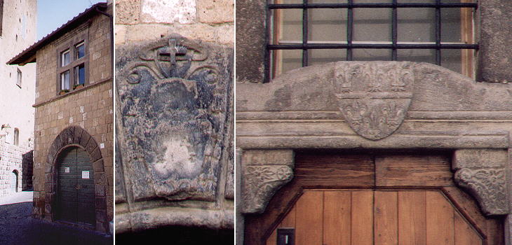 Renaissance house and coats of arms of the Farnese