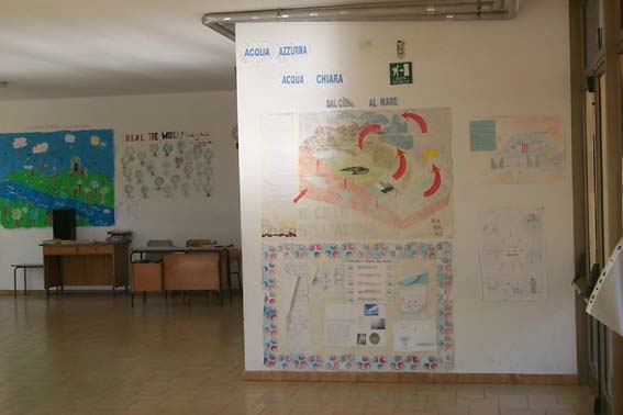 Immagini scuola 039.jpg (28025 byte)