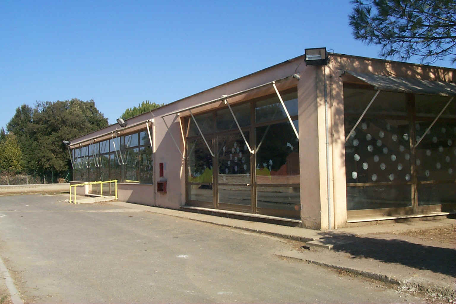 Immagini scuola 040.jpg (388920 byte)