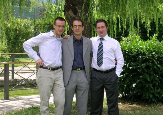 Battesimo Giulia: zio enrico, Papà Maurizio, zio Gabriele
