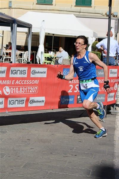 Paolo Quarantelli premiazione medaglia gara Gau fidal running