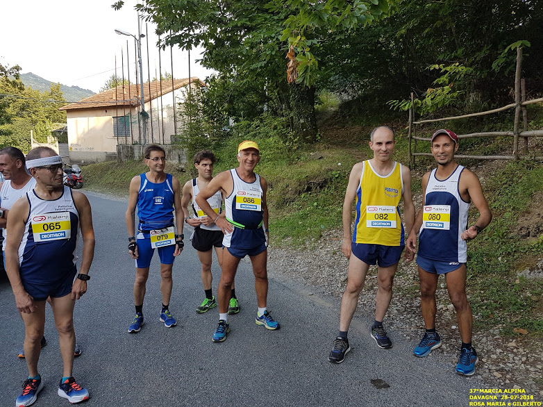 37^ marcia alpina a Davagna Paolo Quarantelli premiazione medaglia Gau fidal running
