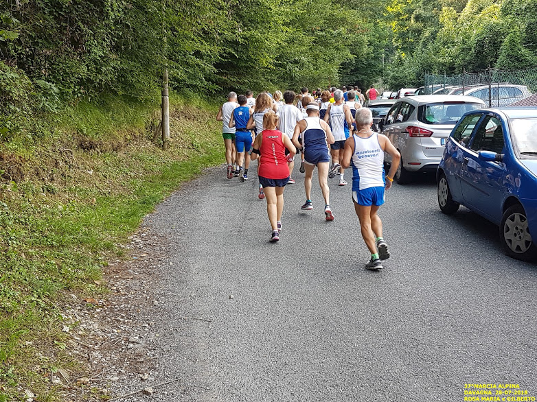 37^ marcia alpina a Davagna Paolo Quarantelli premiazione medaglia Gau fidal running