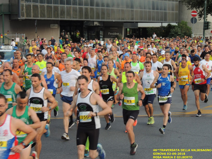 Paolo Quarantelli premiazione medaglia buono Gau fidal running staffetta valbisagno 5000x2