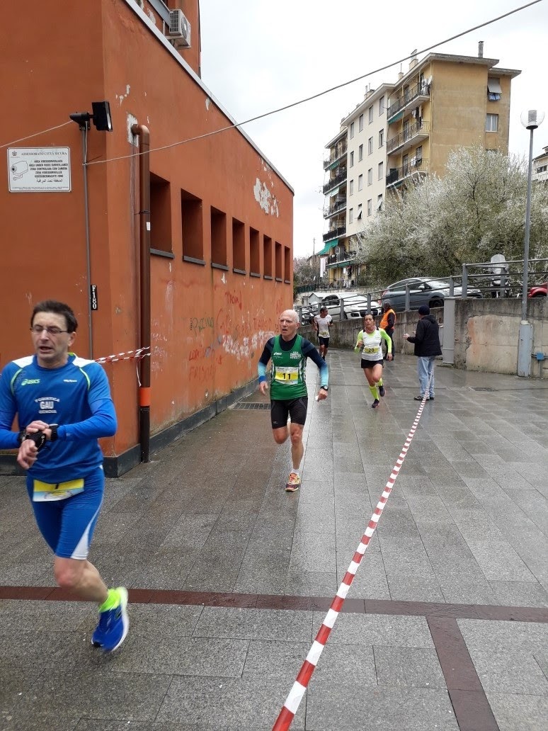 Paolo Quarantelli gara Giro dell'Acquedotto storico prima tappa Genova-Prato Gau fidal running