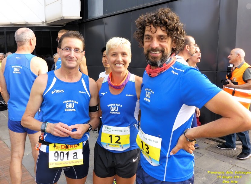 Paolo Quarantelli premiazione medaglia buono Gau fidal running staffetta valbisagno 5000x2