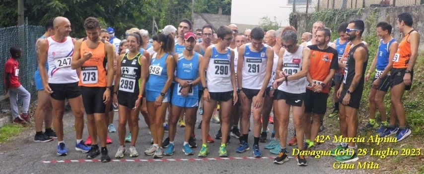 Marcia Alpina Capenardo di Davagna Paolo Quarantelli Gau fidal running podismo