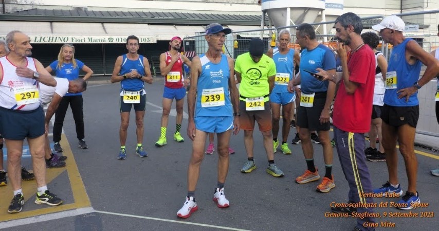 Vertical Tube sul Ponte Sifone a Genova Staglieno Paolo Quarantelli Gau fidal running podismo
