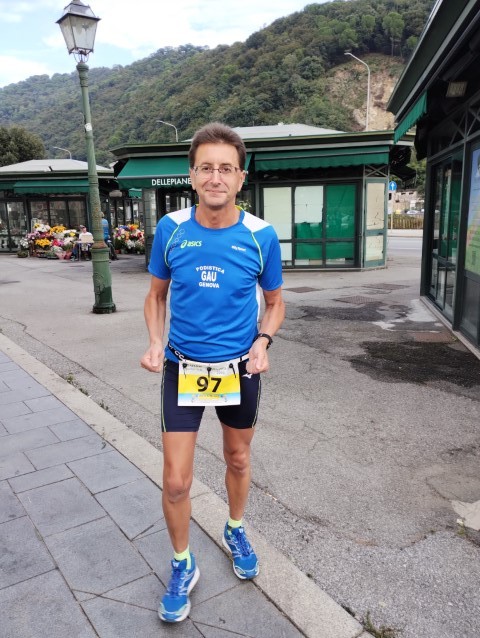 Vertical Tube sul Ponte Sifone a Genova Staglieno Paolo Quarantelli Gau fidal running podismo