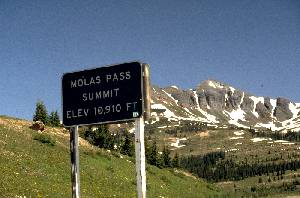 Molas Divide